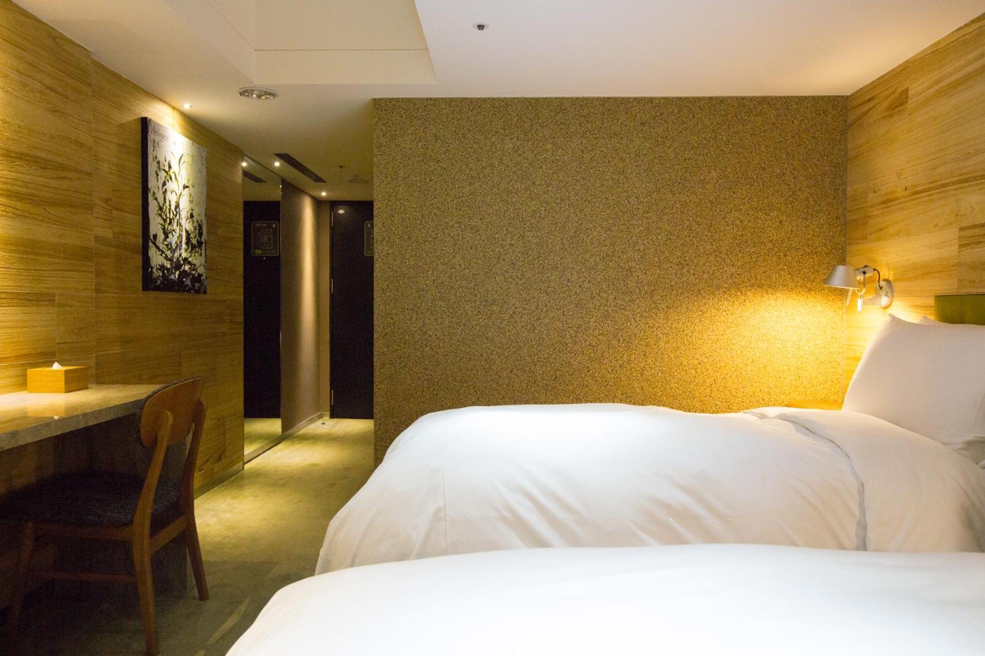 Inhouse Hotel تايتشونغ الغرفة الصورة